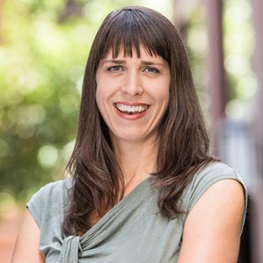 Sarah Frankfurth headshot